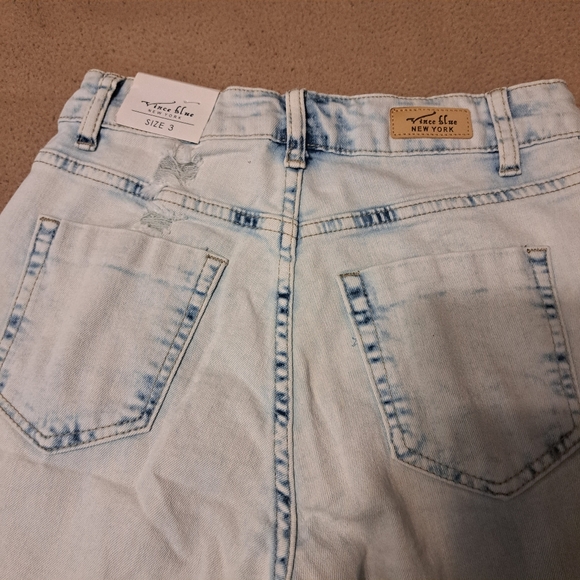 Vince Blue Women's Bermuda Shorts Size 3.. High Waist.. Distressed - Picture 5 of 8